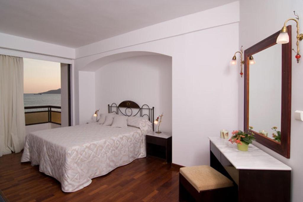 Limira Mare Hotel Neápolis Zimmer foto