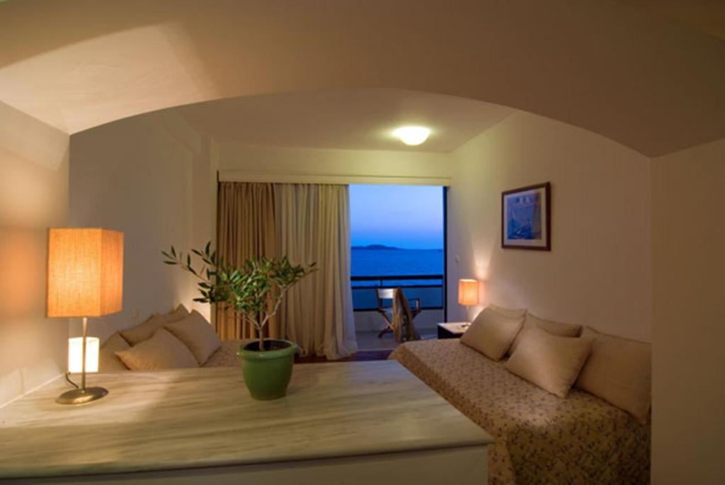 Limira Mare Hotel Neápolis Zimmer foto